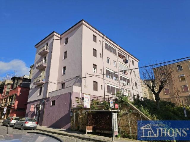 Bilocale ottimo stato, piano rialzato, Centro, Enna