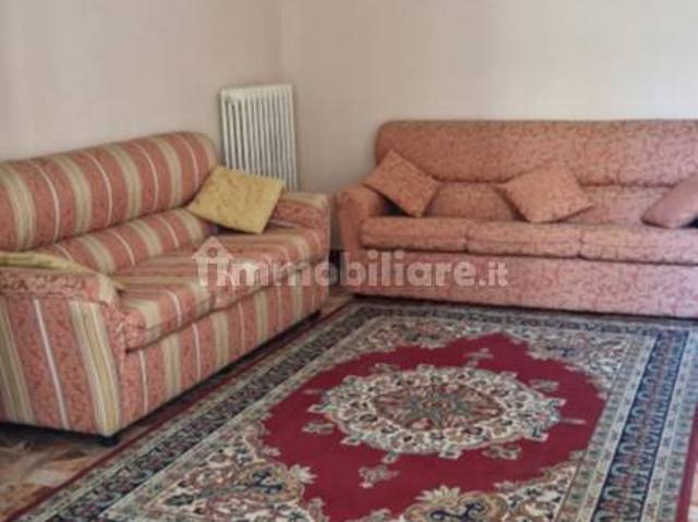Bilocale ottimo stato, piano terra, Casarano