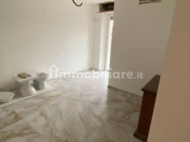 Bilocale ottimo stato, piano terra, Centro, Somma Lombardo