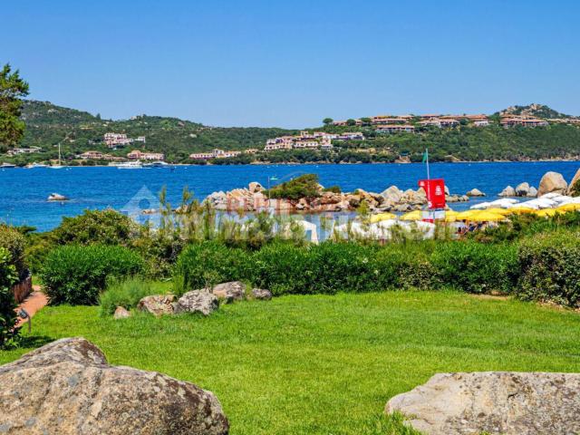Bilocale ottimo stato, piano terra, Golfo Aranci
