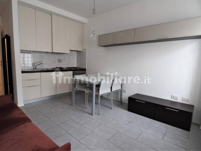 Bilocale ottimo stato, quarto piano, Borgo Teresiano, Trieste