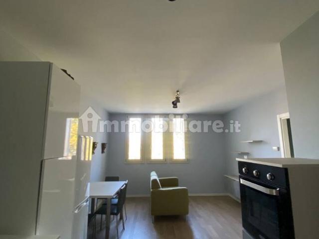 Bilocale ottimo stato, quarto piano, Centro Storico, Parma