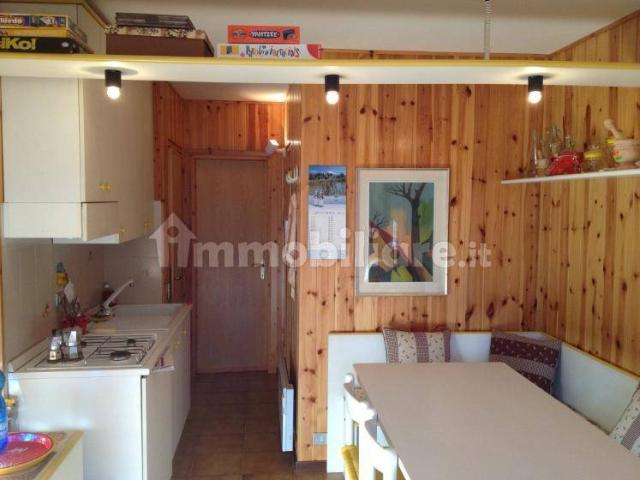 Bilocale ottimo stato, quarto piano, Foppolo