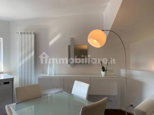 Bilocale ottimo stato, quinto piano, Centro, Domodossola