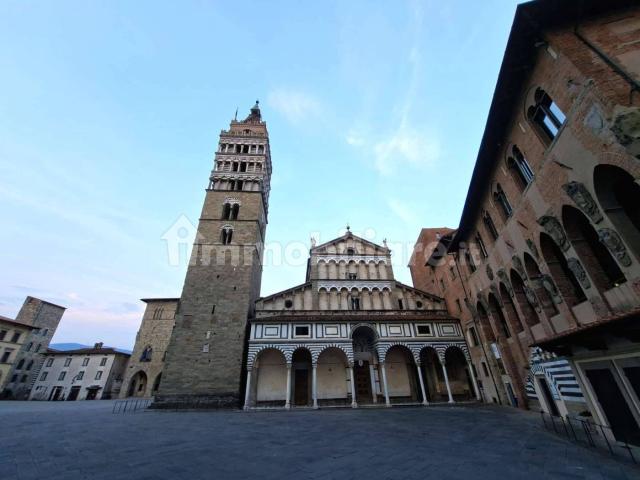 Bilocale ottimo stato, terzo piano, Piazza della Sala, Pistoia