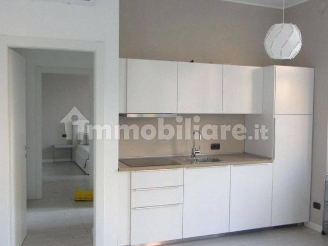 Bilocale piazza Generale Armando Diaz, Centro Storico, Monza
