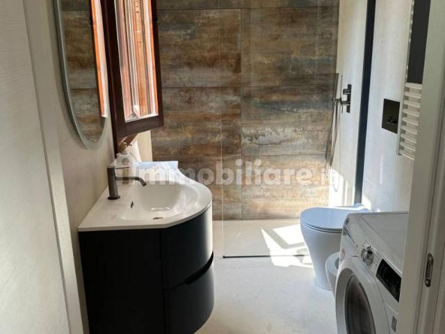 Bilocale piazza Giuseppe Garibaldi 5, Centro Storico, Rovigo