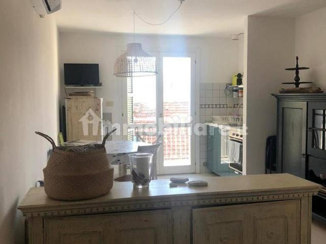 Bilocale piazza Fratelli Brancondi, Centro, Porto Recanati