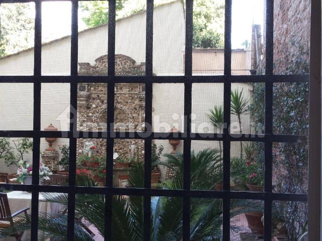 Bilocale piazza Martiri della Libertà, 9, San Francesco, Pisa