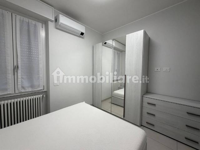 Bilocale piazza San Paolo, Centro, Alba