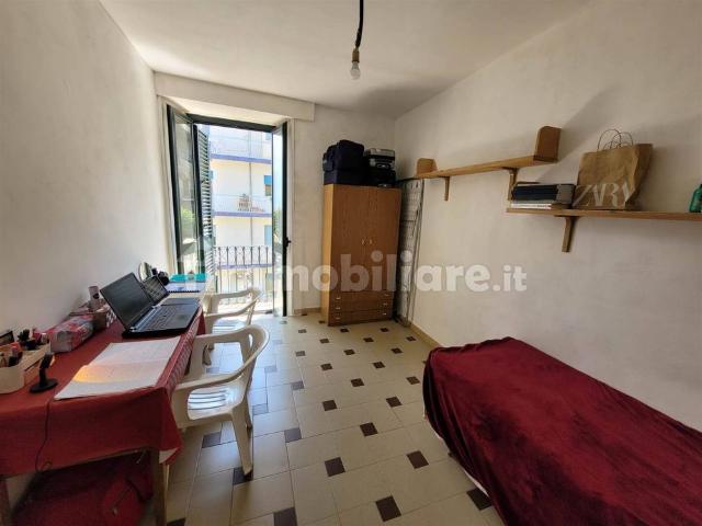 Bilocale piazza Santa Barbara 8, Tirone, Messina