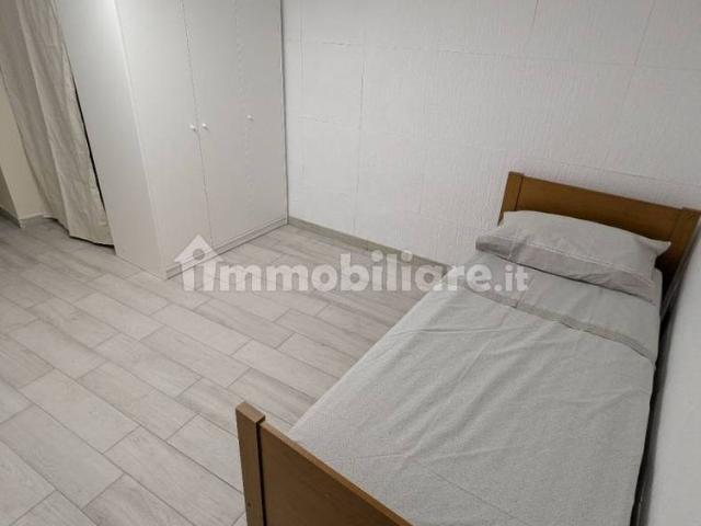 Bilocale piazza Sant'Agostino, Centro, Enna