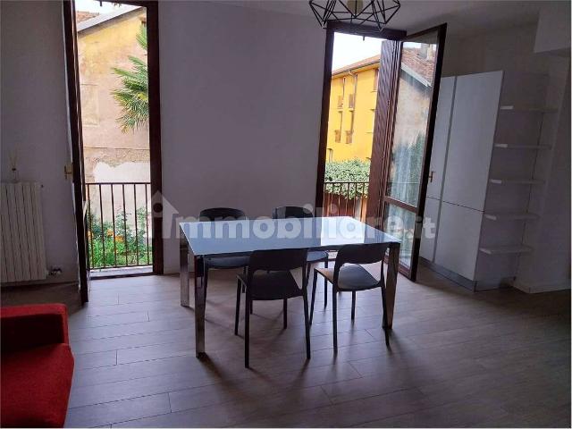 Bilocale piazza Padre Giuliani, 2, Centro, Cernusco sul Naviglio
