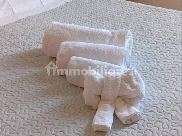 Bilocale piazza Pia 10, Centro Storico, Anzio
