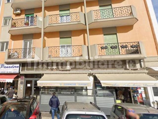 Bilocale piazza Umberto I, Carbonara di Bari, Bari