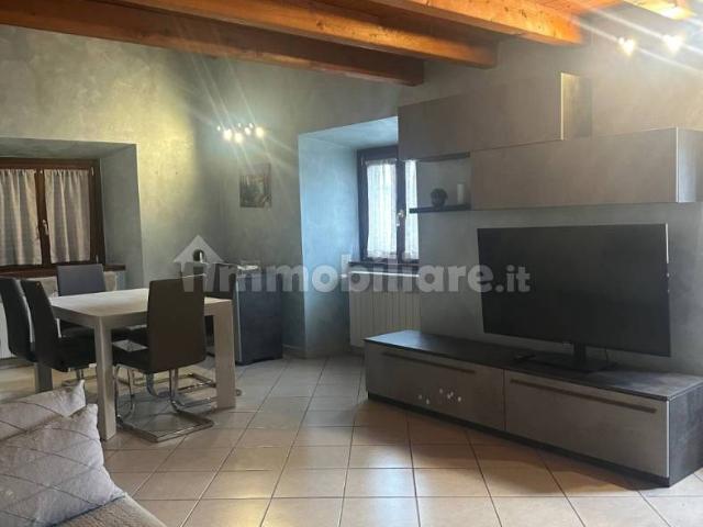 Bilocale piazza Vittorio Emanuele II 4, Lovere
