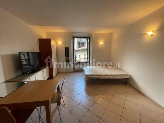Bilocale piazza Vittorio Emanuele II 4, Lovere
