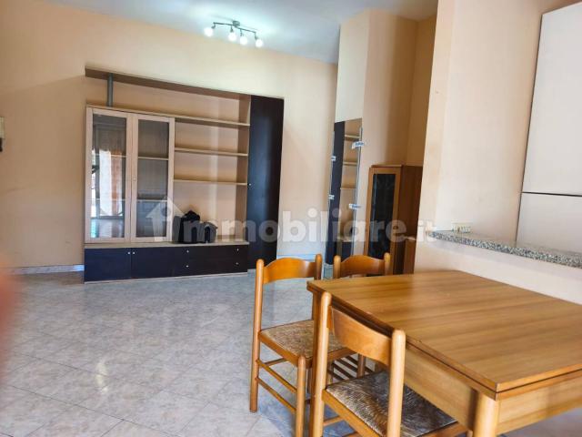 Bilocale primo piano, Villalba, Guidonia Montecelio