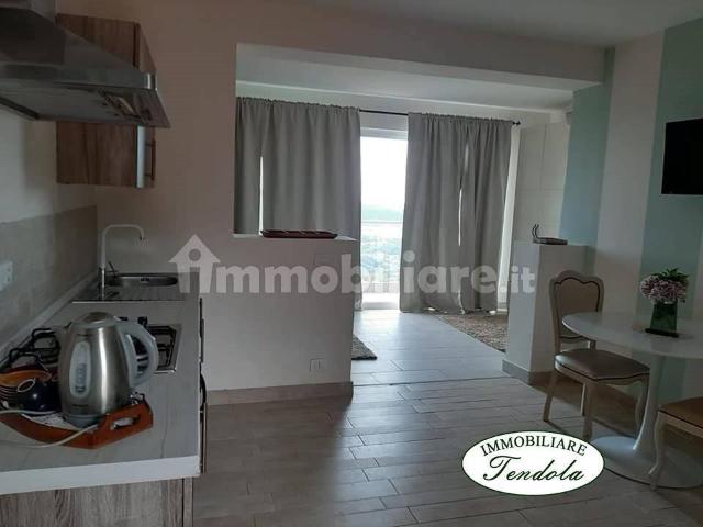 Bilocale primo piano, Fosdinovo