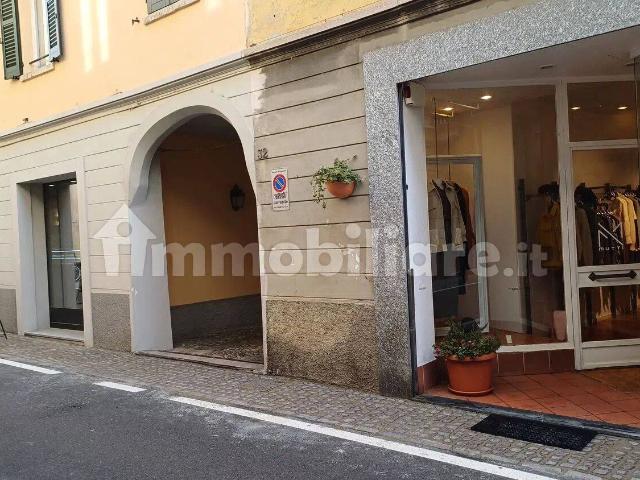 Bilocale Regina, 22, Cernobbio