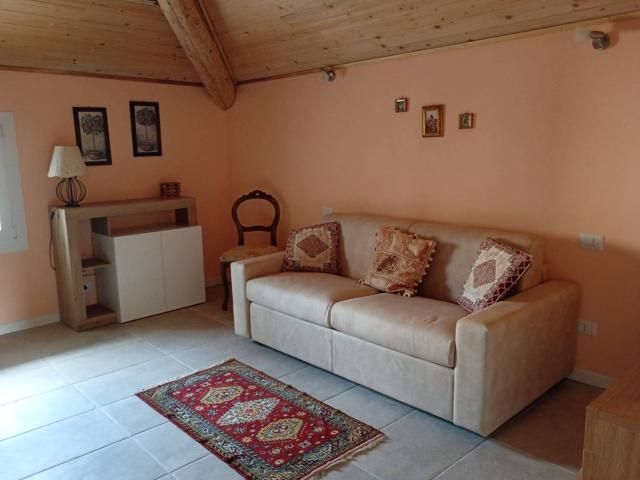 Bilocale Riccò, Serramazzoni