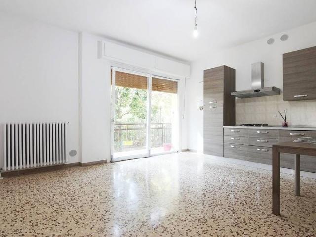 Bilocale Str. del Recioto, 8, Negrar, Negrar di Valpolicella