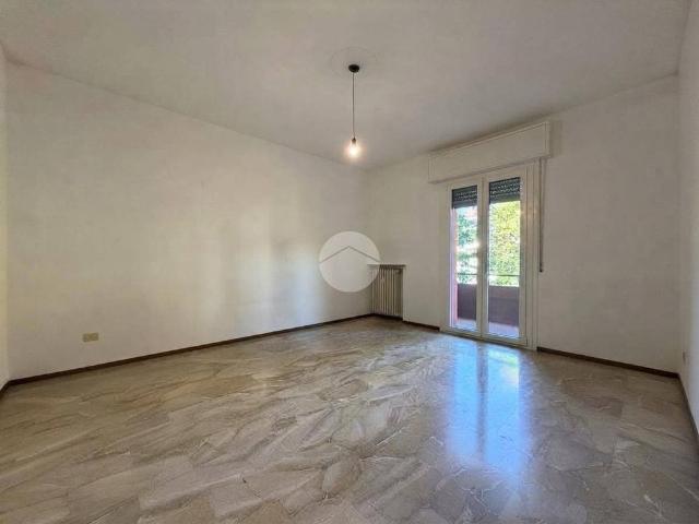Bilocale Strada del Paullo 23, San Leonardo, Parma