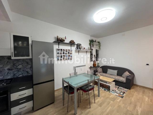 Bilocale Strada di Settimo 154, Barca, Torino
