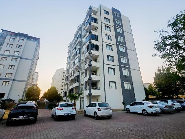 Bir Emlaktan Altınşehirde Site İçerisinde 240 M² Brüt 210 M²