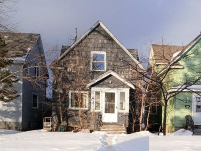 Birch Ave