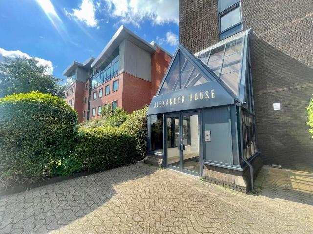 Birch Avenue, Stretford, M16 0PJ, United Kingdom | 1 bed apartment for rent #139404989 | Rentberry