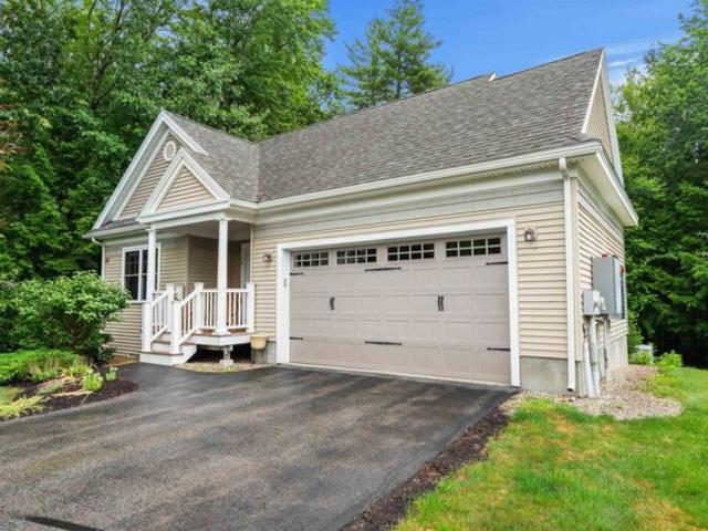 Birch Cir, Brentwood, Condo For Sale