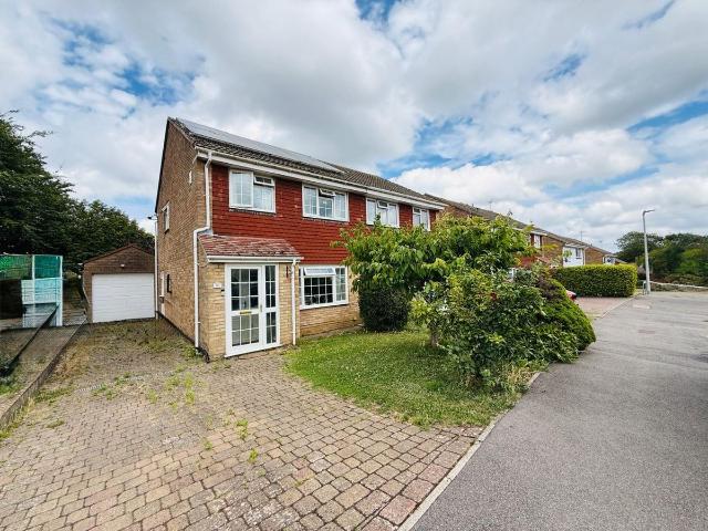 Birch Grove, Hempstead ME7, 3 bed semi detached house to rent, £1,700 pcm | PrimeLocation