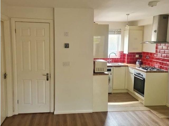 Birch Hill, Bracknell RG12, Studio to rent, £855 pcm | PrimeLocation