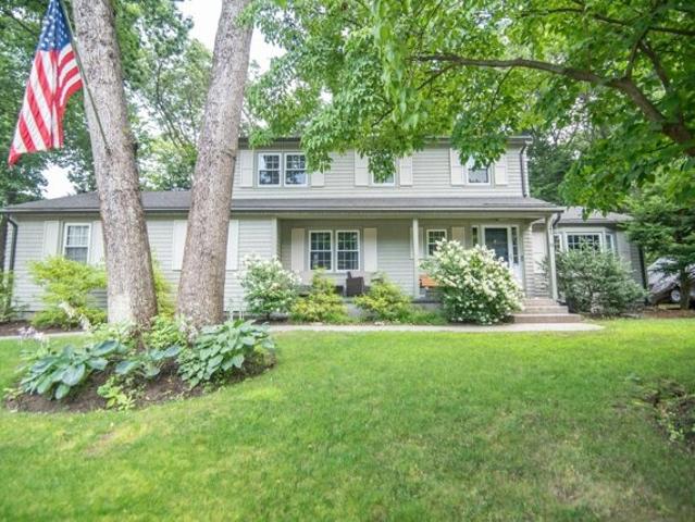 Birch Hill Dr, Nashua, Home For Sale