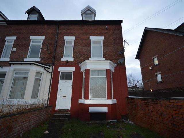 Birch Lane, Manchester M13 1 bed flat to rent £600 pcm £138 pw