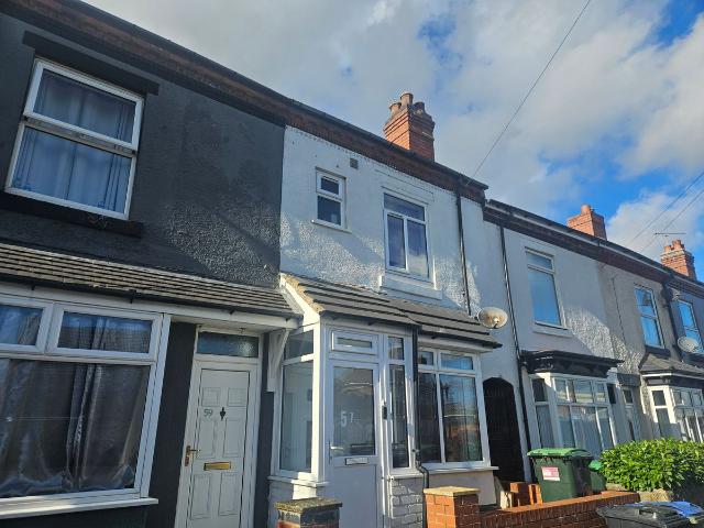 Birchfield Lane, Oldbury B69, 3 bed property to rent, £1,150 pcm | PrimeLocation
