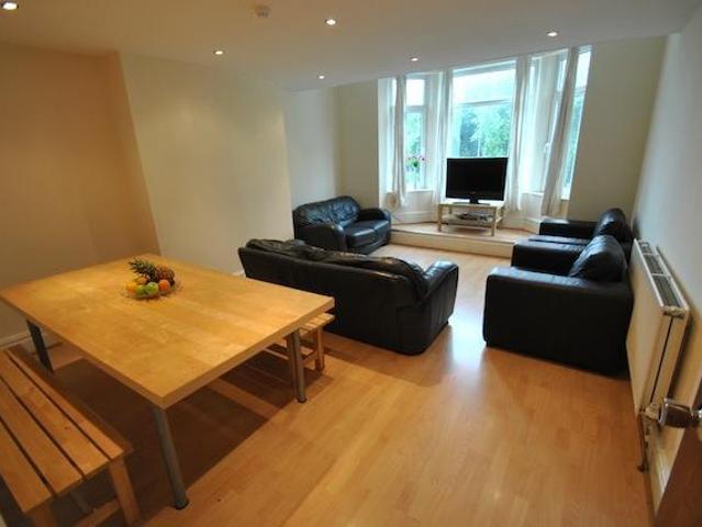 Birchfields Road, Manchester, M13 0XX 8 bed house share to rent £4,853 pcm £1,120 pw