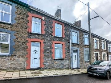 Birchgrove Street, Porth CF39, 3 bed terraced house to rent, £900 pcm | PrimeLocation