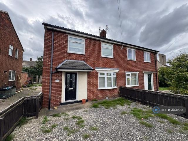 Birchington Avenue, Middlesbrough, TS6 2 bed semi detached house to rent £725 pcm £167 pw