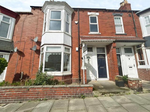 Birchington Avenue, South Shields NE33, 2 bed flat to rent, £600 pcm | PrimeLocation