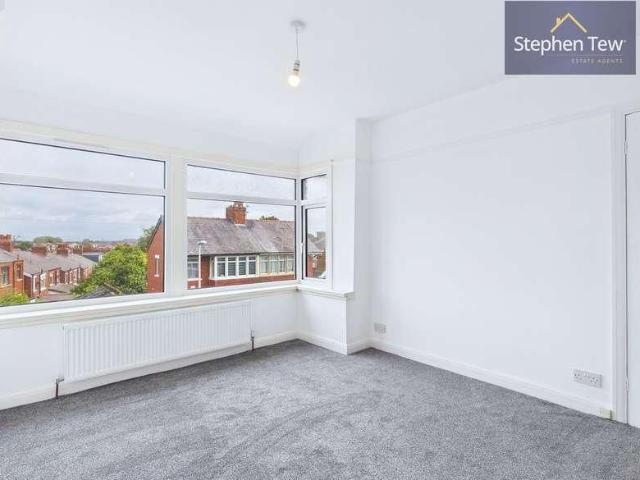 Birchway Avenue, Blackpool, FY3