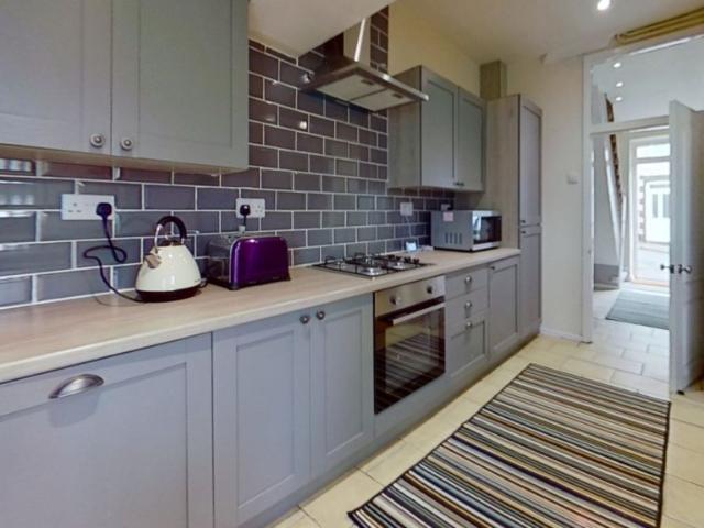 Birchwood Av, Treforest CF37, 4 bed shared accommodation to rent, £346 pppm | PrimeLocation