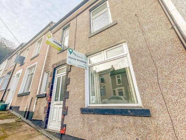 Birchwood Avenue, Pontypridd CF37 4 bed house share to rent £325 pcm £75 pw