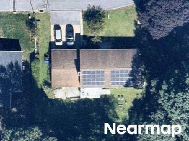 Birchwood Dr
