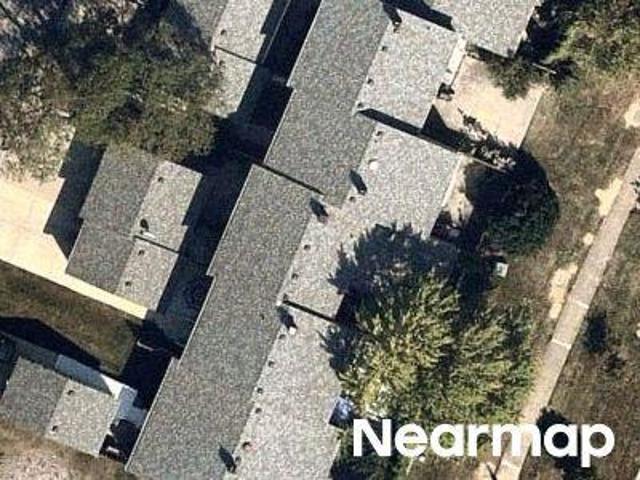 Birchwood Ln