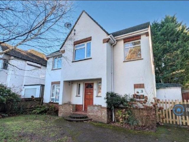 Birchwood Road, Poole, BH14 3 bed detached house to rent £1,900 pcm £438 pw