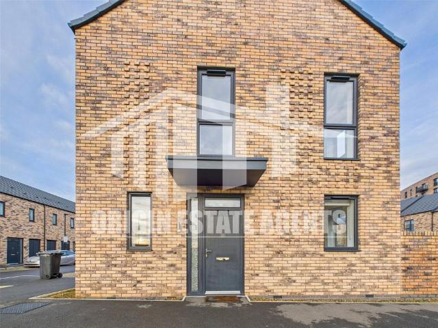 Bird Close, Belgrave Village. 3 bed end of terrace house to rent £1,750 pcm £404 pw