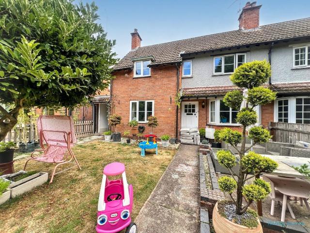 Bird In Hand Cottages B95, 3 bed semi detached house to rent, £1,600 pcm | PrimeLocation