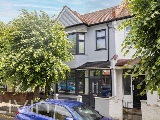 Birdhurst Road, London SW19, 3 bed end terrace house to rent, £3,400 pcm | PrimeLocation
